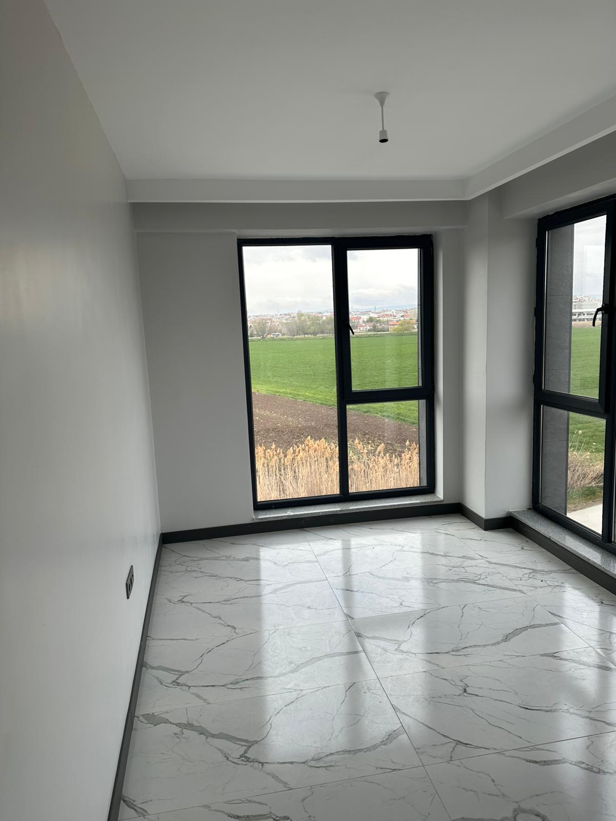 MABEL'DEN TEPEBAŞI / SAZOVA'DA SATILIK LÜKS VİLLALAR